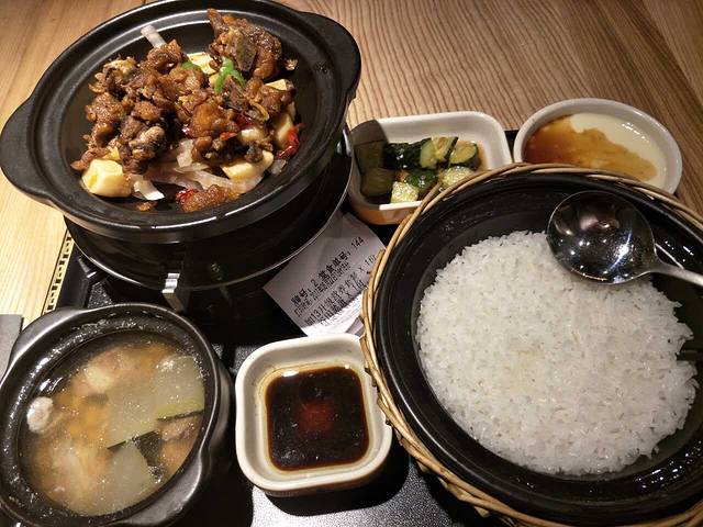 谷田稻香(川沙百联店)