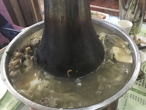 沙漠胡杨馕坑肉·土火锅(一分店)旅游景点图片