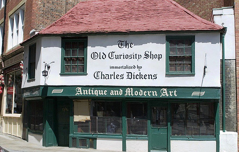 The Old Curiosity Shop鞋店