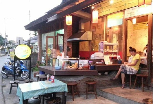 Maya Burger Queen at Chiangmai旅游景点图片