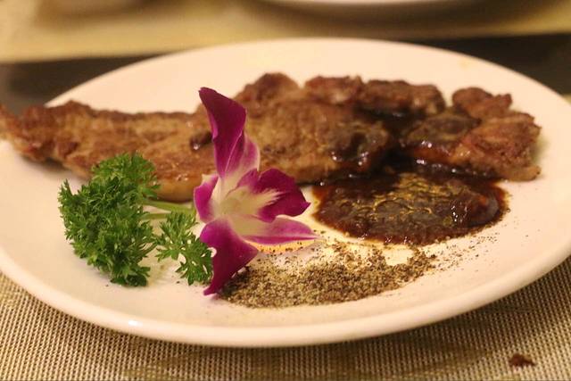 意卡菲·观景旋转餐厅(中农信店)