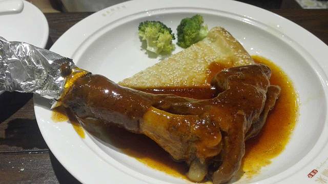 御尚疆来新疆菜·清真餐厅(海口金龙路店)