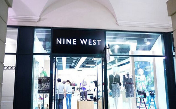 Nine West(佛罗伦萨小镇店)旅游景点图片