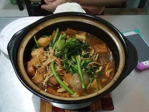 虾锅虾涮重庆鸡公煲(五中店)旅游景点图片