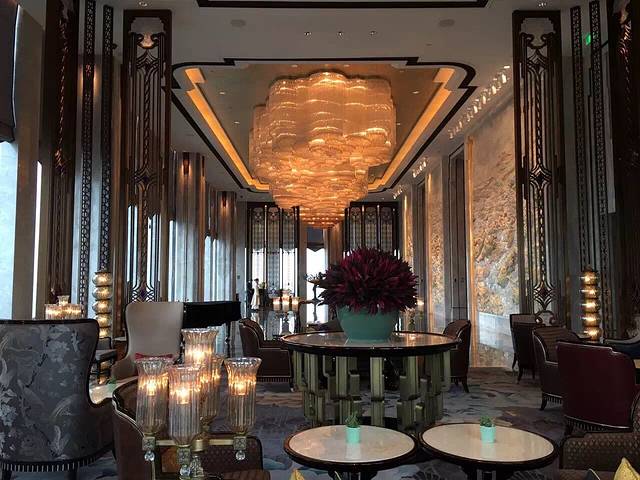 万达瑞华空中大堂吧