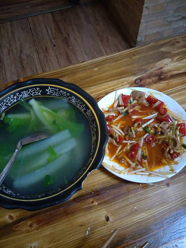 小胖川菜馆(东方新城店)