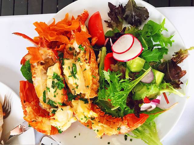 NICK’S SEAFOOD RESTAURANT