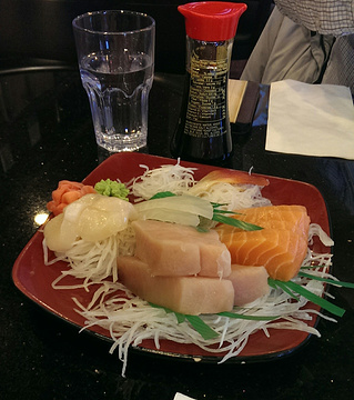 Sushi Hanami