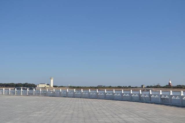 太阳广场
