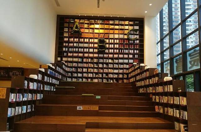 悦览树24小时(青年路店)