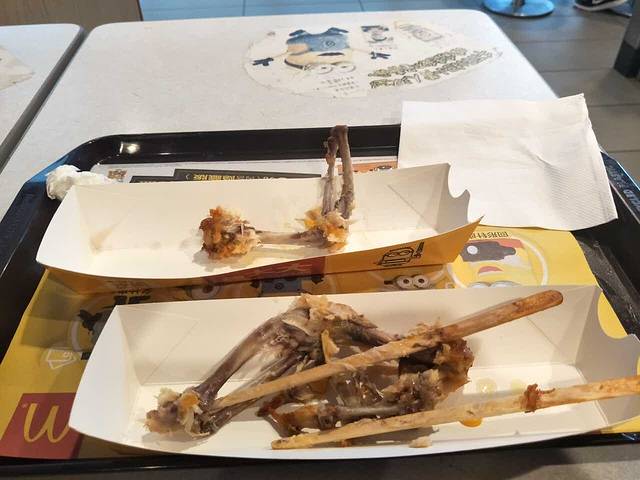 麦当劳(解放路店)