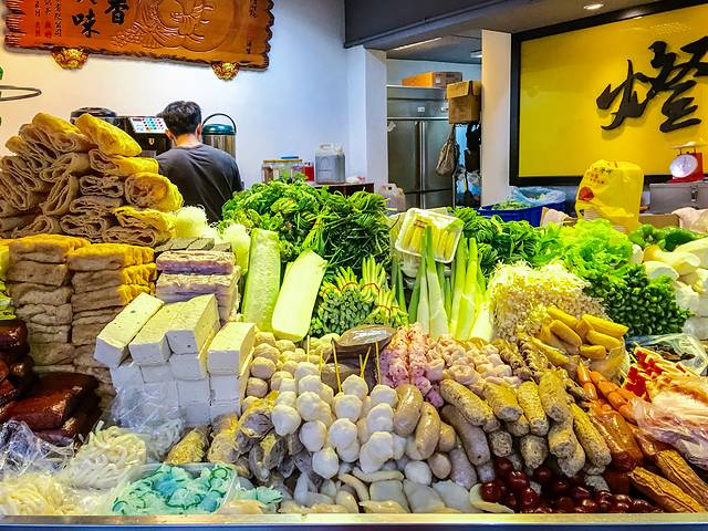 灯笼卤味(师大创始总店)