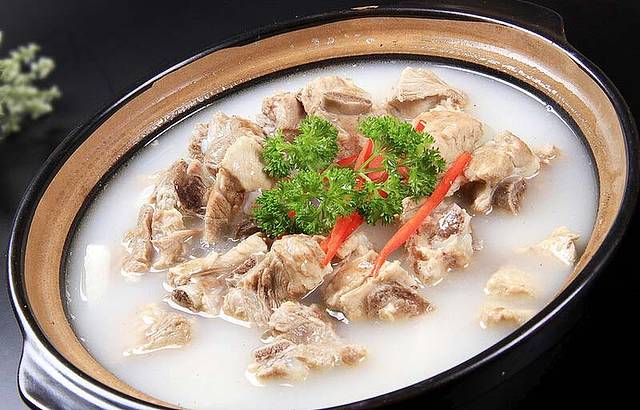 木和腊排骨火锅