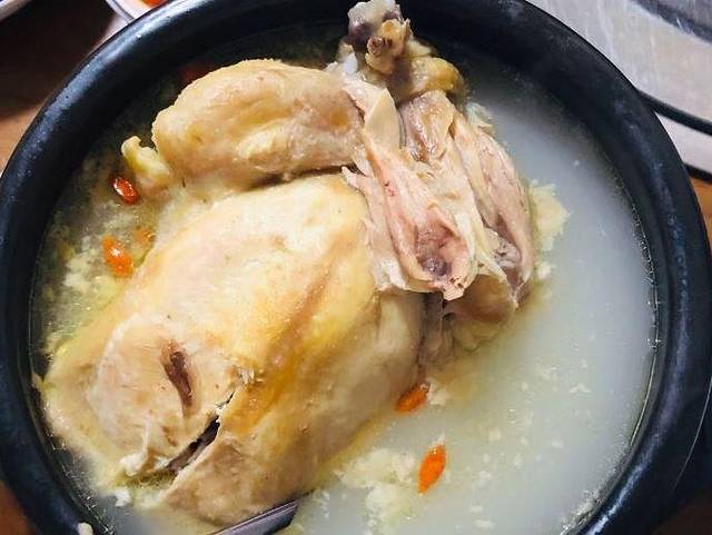 首尔宫廷参鸡汤