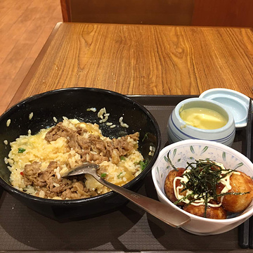 食其家·牛丼咖喱(凤起路站店)的图片