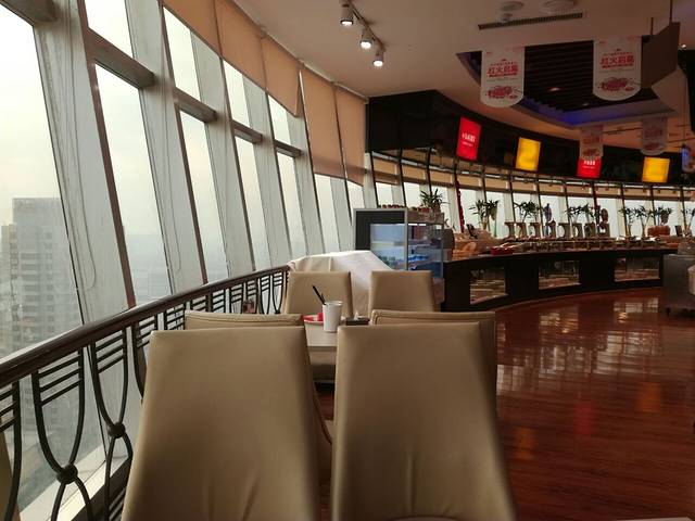 蓝海新悦大酒店自助餐厅