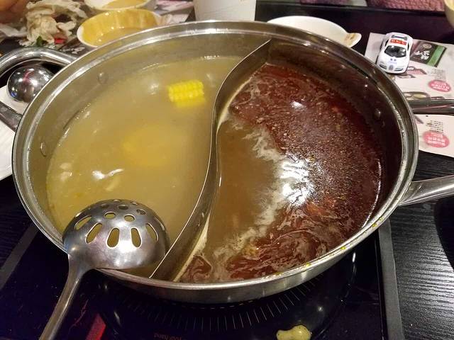 呷哺呷哺(郑州普罗旺世华联店)