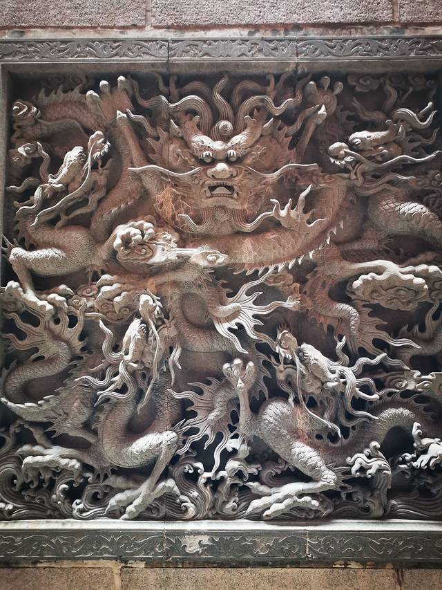 桂平西山风景名胜区-龙华寺