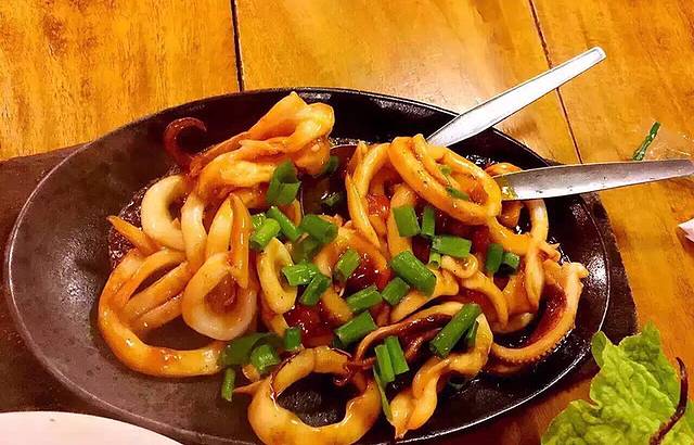 Lab-as Seafood Restaurant