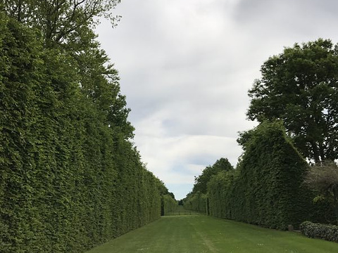 Le château des Champs de Bataille .旅游景点图片