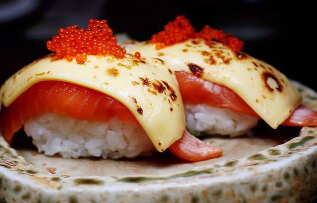 千鹤日本料理(穿山路店)