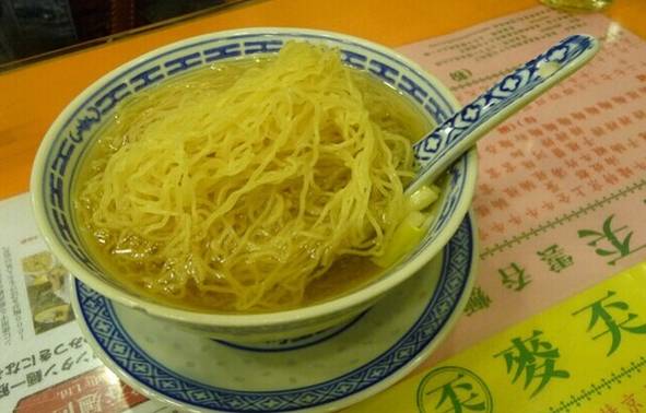 麦奀云吞面世家(白加士街)