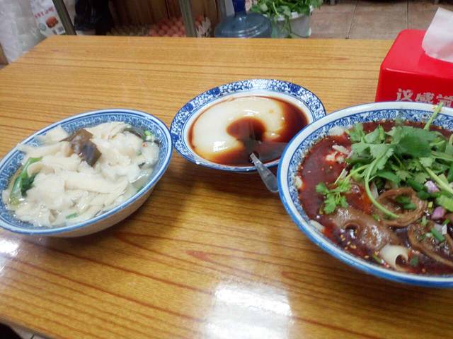 娄妈老友豌杂面(观音桥店)