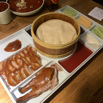 俏蜀妹酒馆·跷脚牛肉·江湖川菜(四平路店)的图片
