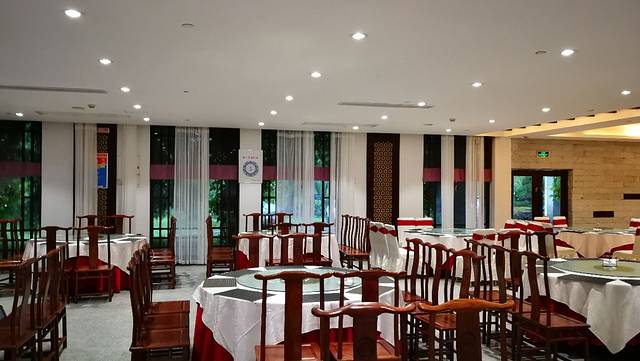 木子度假村自助餐厅