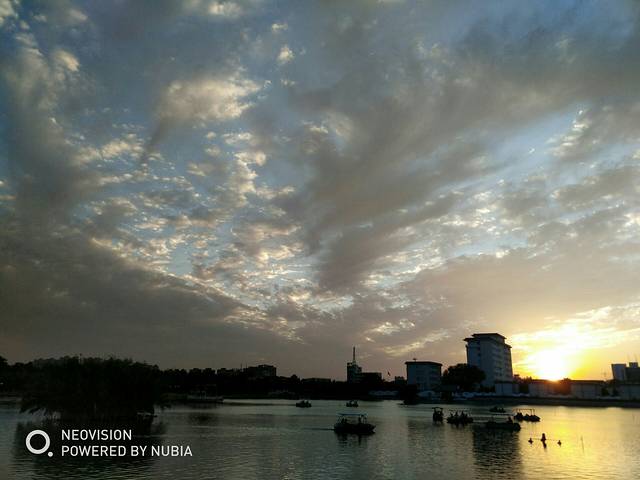 卫辉市汽车总站