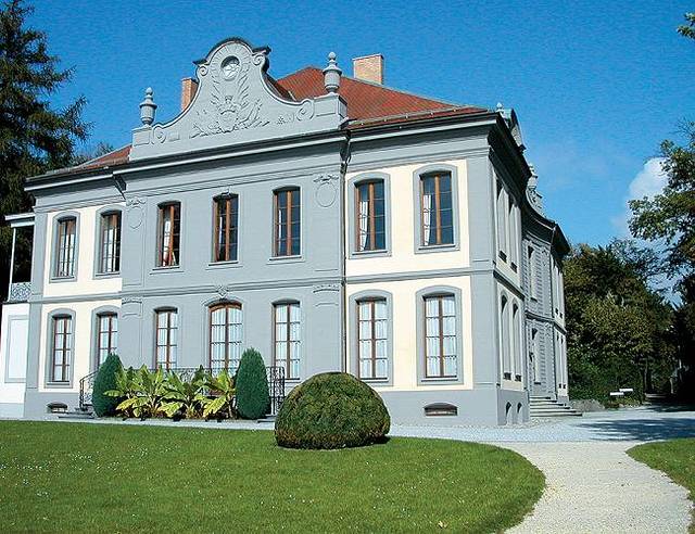 爱丽舍摄影博物馆