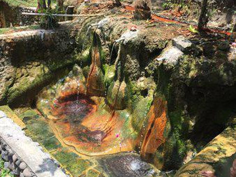 Belulang Hot Springs旅游景点图片