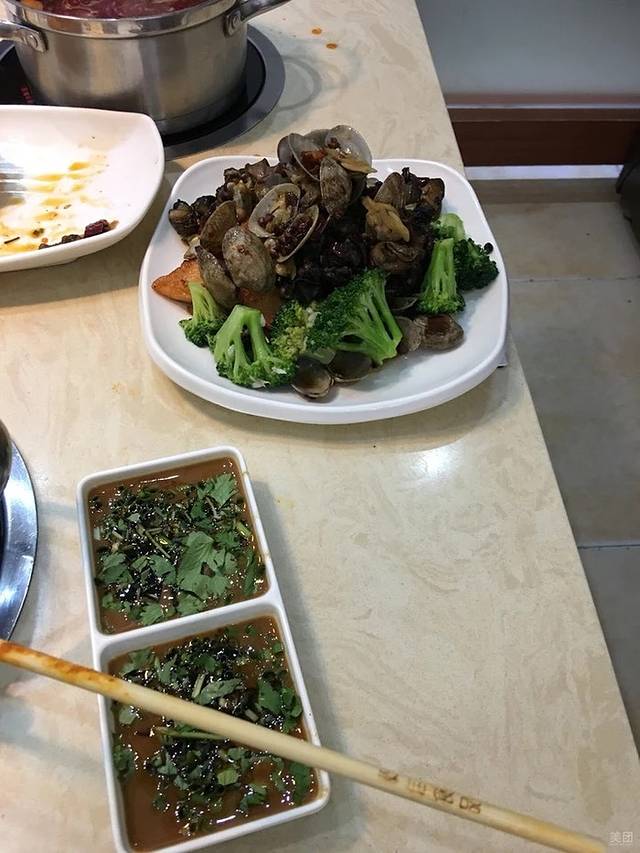 重庆高老九火锅(武汉光谷店)