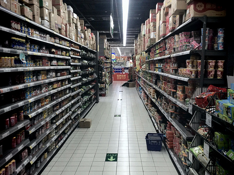 家乐福(吾悦广场店)旅游景点图片