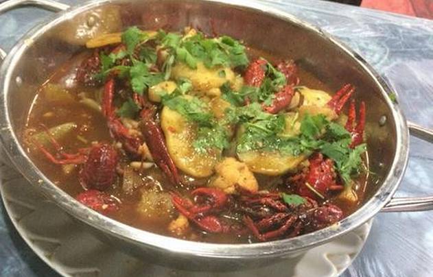 隔壁老王·家常云南菜(皇冠店)