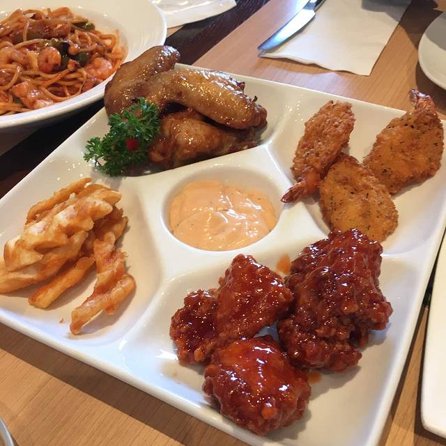 必胜客(鹤山大道店)