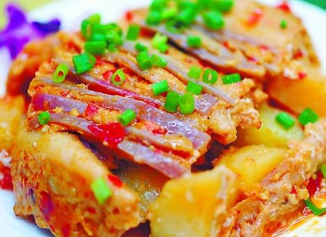 红灯笼土家菜馆(公望路店)