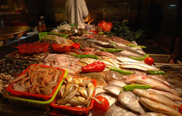 沈家门海鲜夜排档39-40号