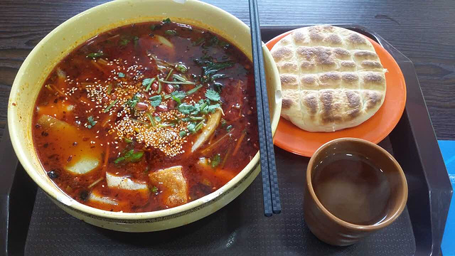 嘎嘎冒菜(山水兴城店)旅游景点图片