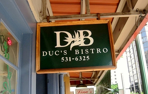 Duc's Bistro