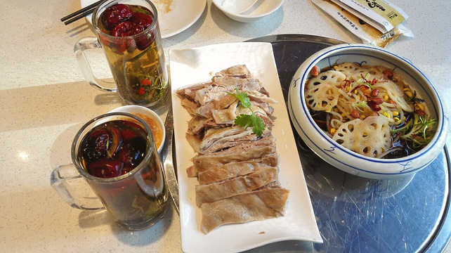 马老六清真餐饮(安宁店)旅游景点图片