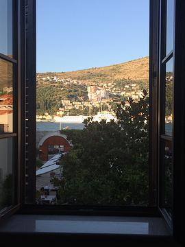 Dubrovnik Restaurant at Hotel Kazbek的图片