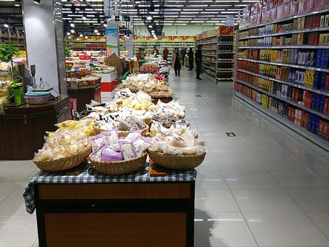 幸福荣耀超市(安宁庄店)旅游景点图片