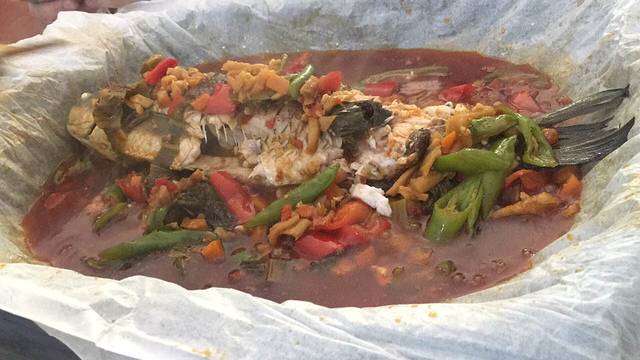 纸上烤鱼(状元店)