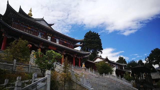 丽江市福国寺