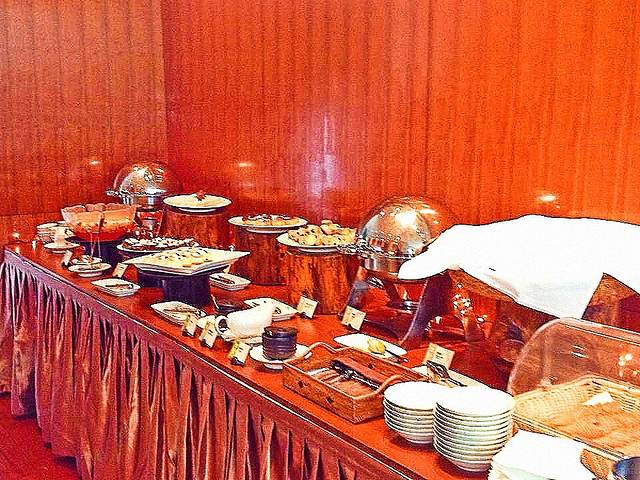 东方餐厅 - 涵碧楼