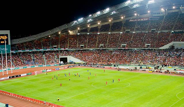 拉贾曼加拉体育场