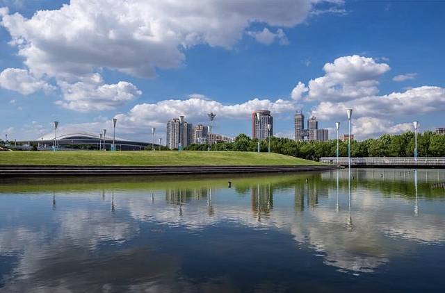 奥体中心西便门广场