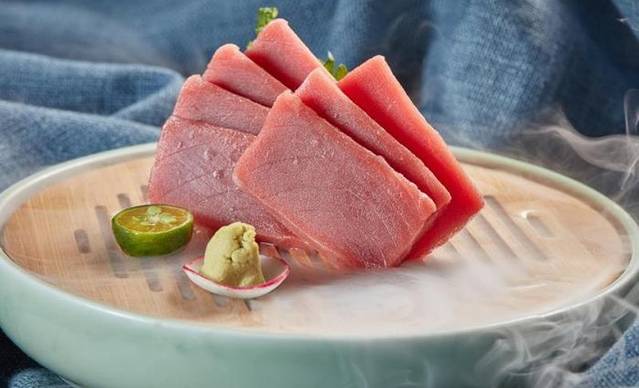 瞳·极牛烧肉酒馆