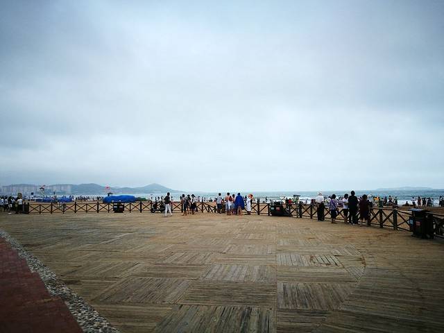 金沙滩-半圆广场